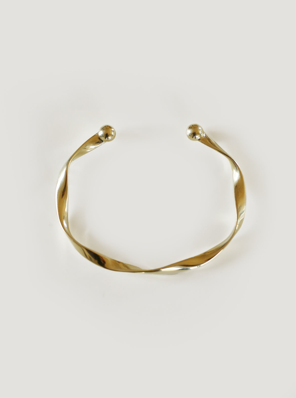 Gold Kotukutuku Bangle