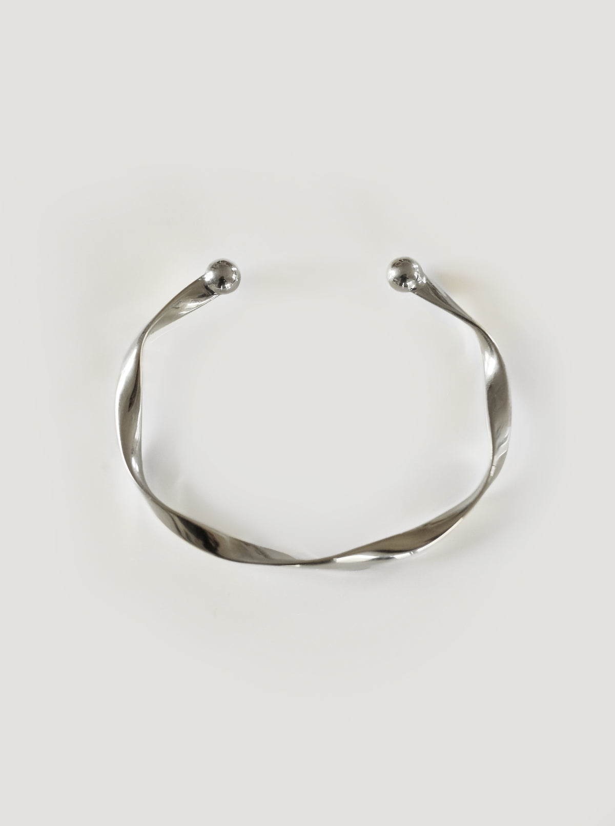 Silver Kotukutuku Bangle