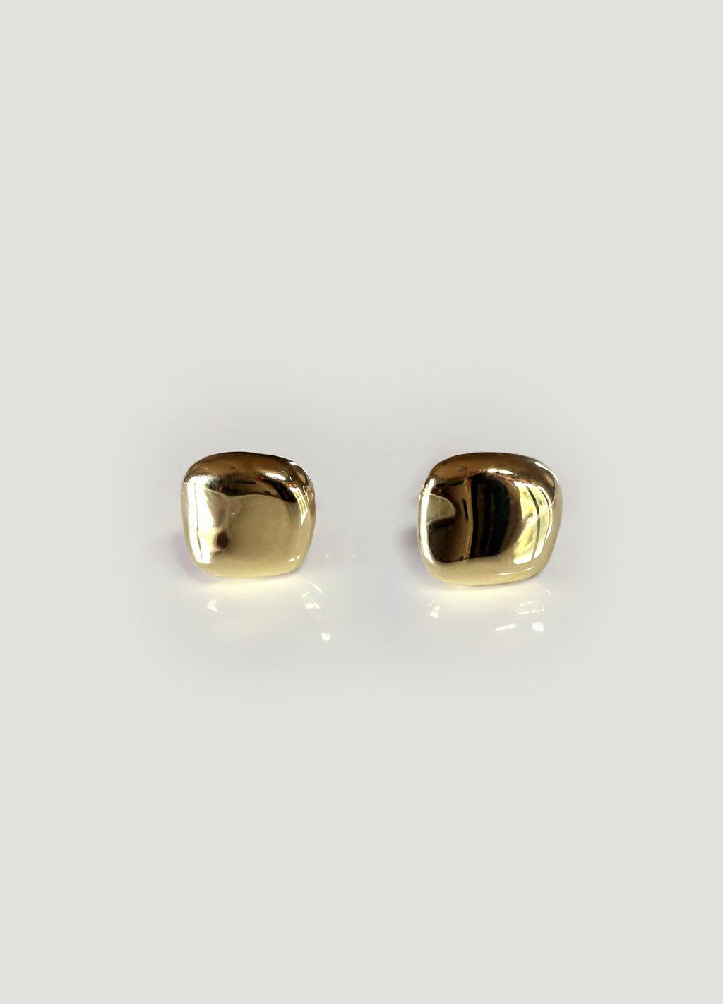 Gold Lake Kaniere Studs
