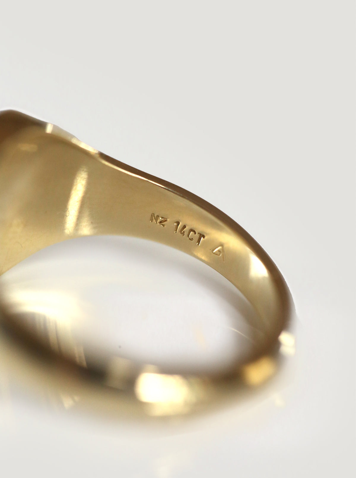 Gold Hokitika Signet River Ring